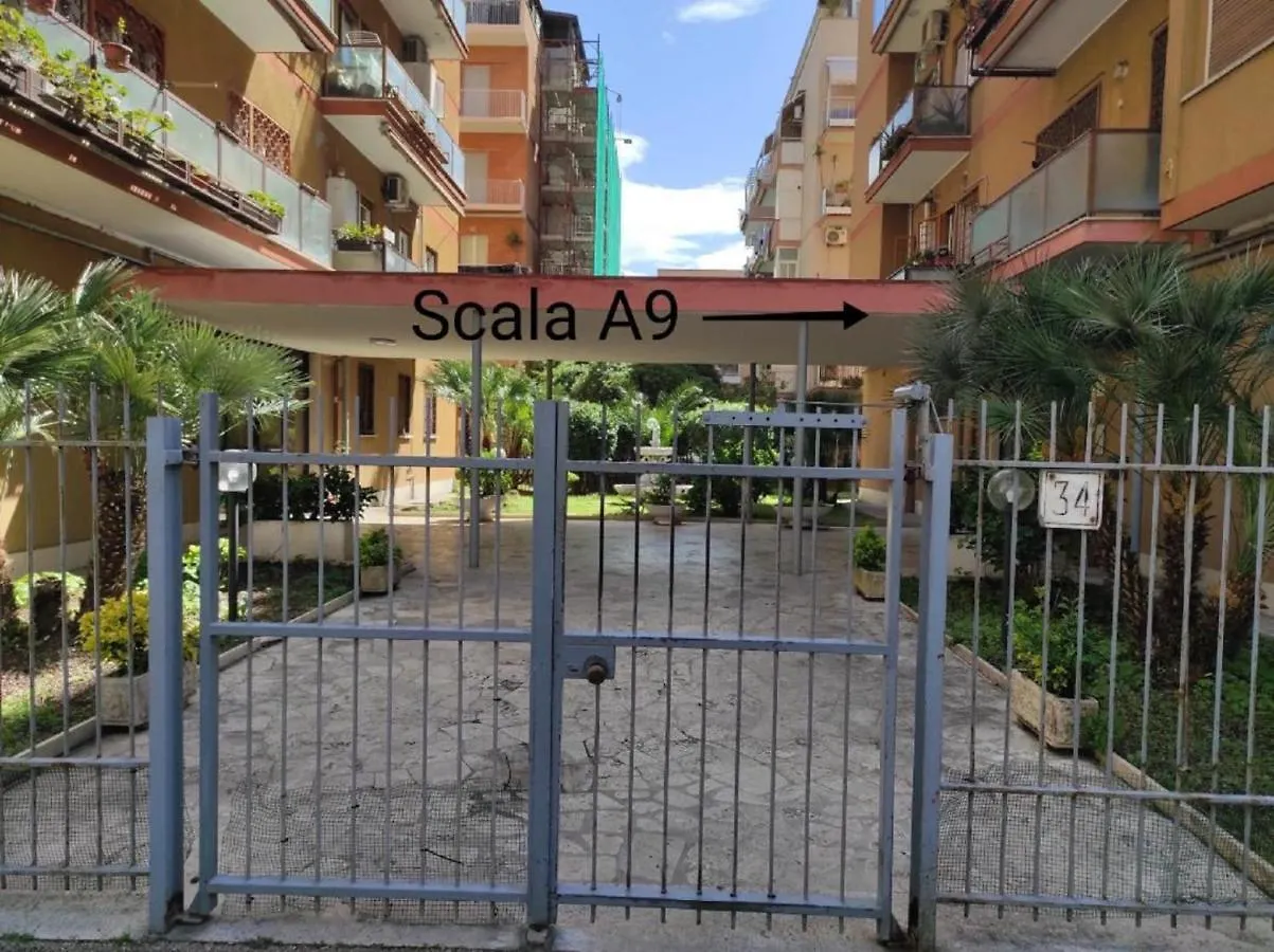 Casa Gio Hotel Lido di Ostia 0*,